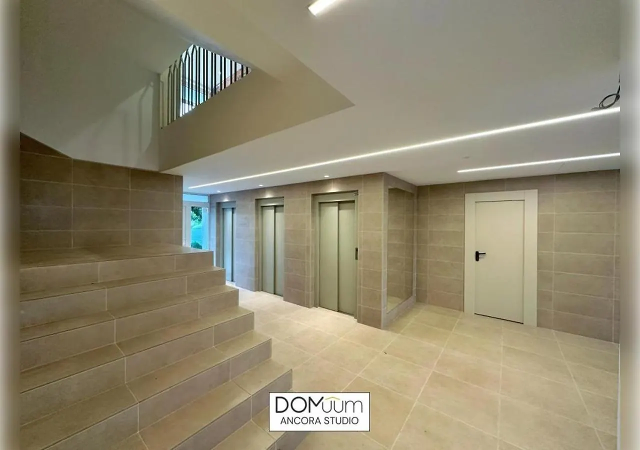Domuum Holidays - Ancora Studio La Pineda Apartment